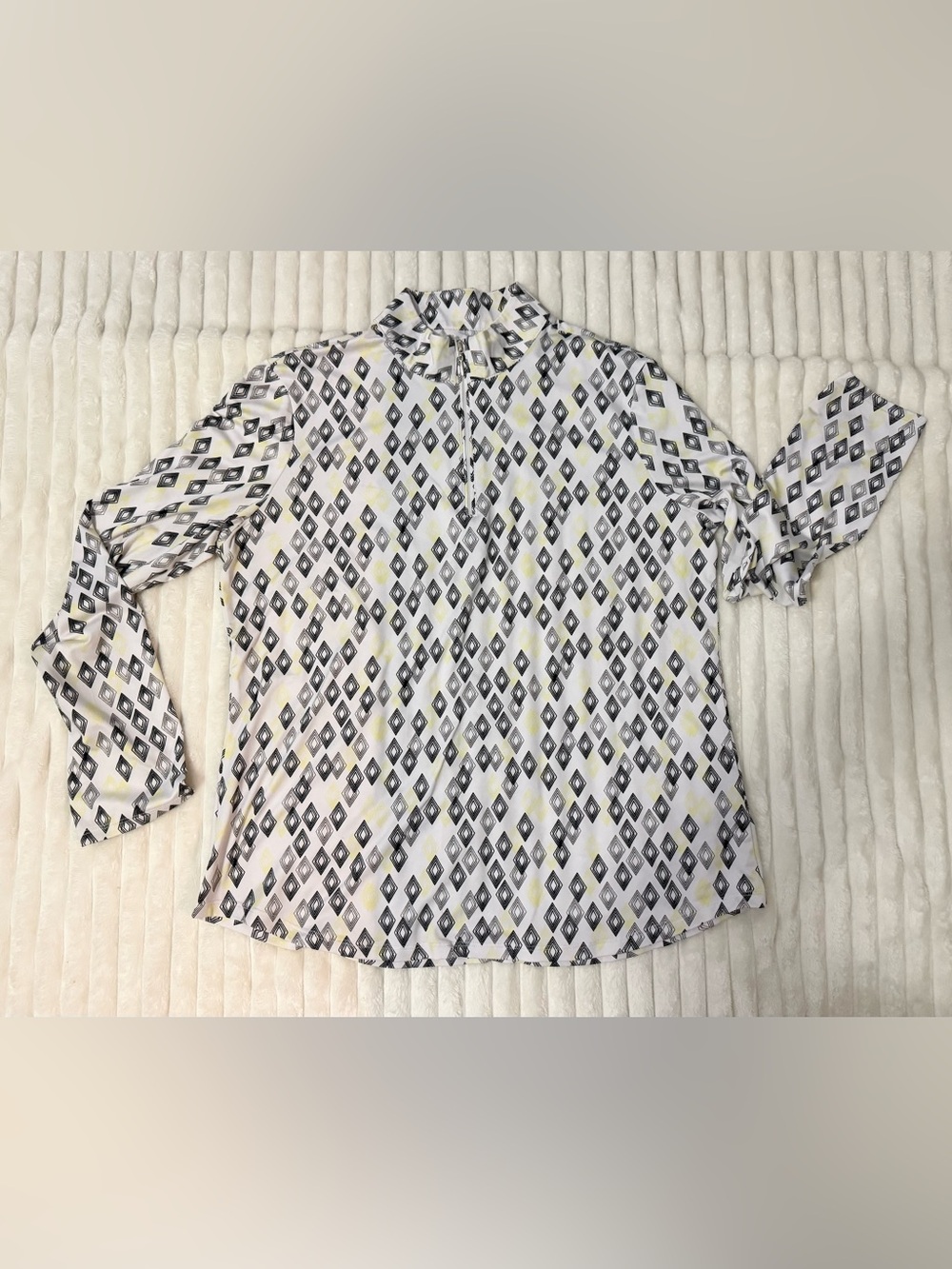 Emerald 18 Women's Quarter-zip Pullover - White with Black & Yellow Geometric P